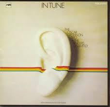 PETERSON OSCAR TRIO + SINGERS INLIMITED-IN TUNE LP VG+ COVER VG