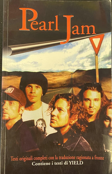 PEARL JAM-LYRICS TEN TO YIELD 2ND HAND BOOK VG