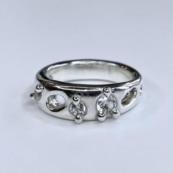 BEBE MAE - CAVITY RING WHITE SAPPHIRE *NEW*