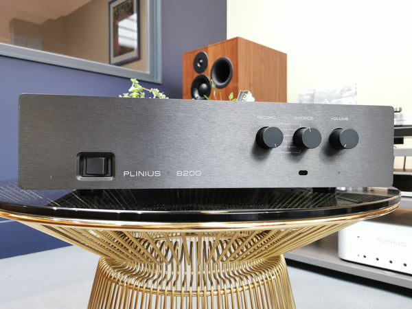 PLINIUS 8200 AMPLIFIER-BLACK 2ND HAND
