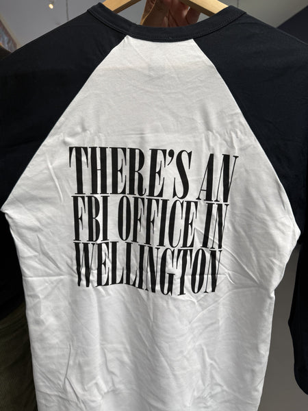 SIVLE TALK 'THERE'S AN FBI OFFICE IN WELLINGTON'  BASEBALL SHIRT SIZE XS