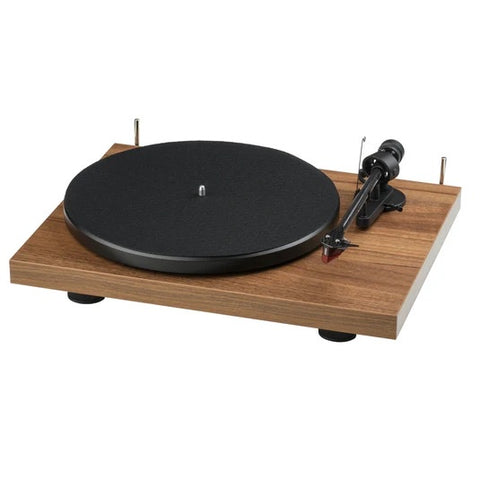 PROJECT DEBUT CARBON CLASSIC TURNTABLE - WALNUT *NEW*