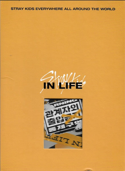 STRAY KIDS- IN LIFE CD AND BOOK VG+
