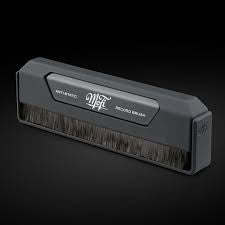 MOBILE FIDELITY ANTI-STATIC RECORD BRUSH *NEW*