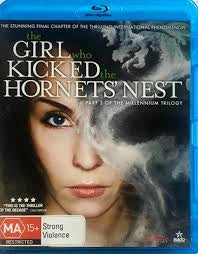 GIRL WHO KICKED THE HORNETS' NEST THE- BLURAY NM