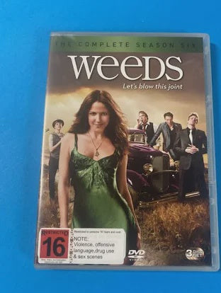 WEEDS- SEASON SIX 3DVD VG