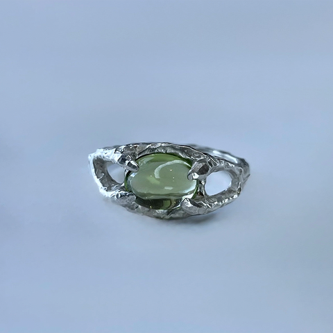 BEBE MAE - DIVINATION RING PERIDOT *NEW*
