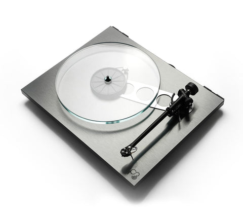 REGA - PLANAR 3 RS SILVER TURNTABLE WITH ND5 CARTRIDGE *NEW*