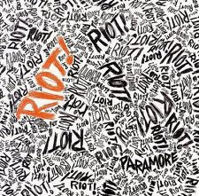 PARAMORE-RIOT *NEW*