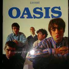 OASIS-A LIFE IN PICTURES 2ND HAND BOOK VG