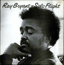 BRYANT RAY-SOLO FLIGHT LP VGPLUS COVER VEX
