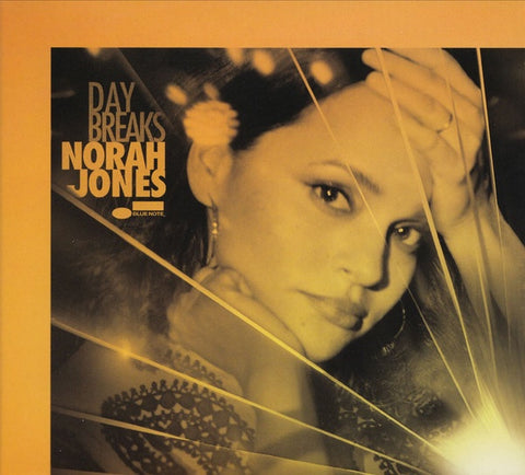 JONES NORAH-DAY BREAKS CD VG