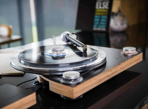 The WAND 14.4 TURNTABLE (with tonearm options) *NEW*